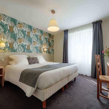 Hotel La Residence Des Artistes Роскоф Екстериор снимка