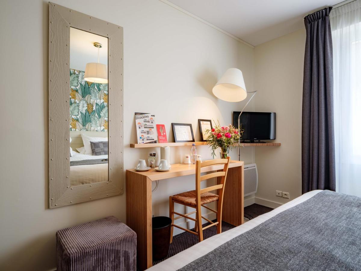 Hotel La Residence Des Artistes Роскоф Екстериор снимка