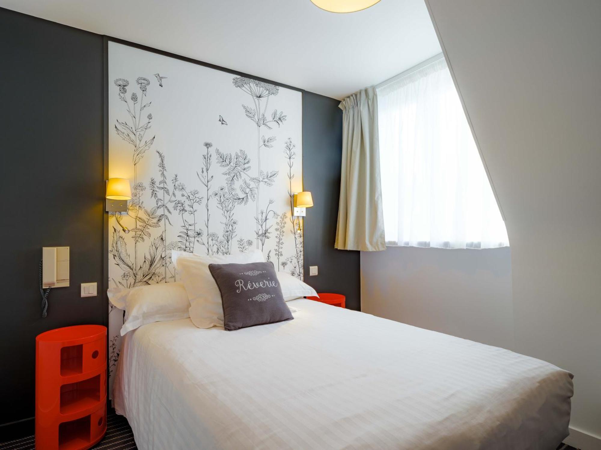 Hotel La Residence Des Artistes Роскоф Екстериор снимка
