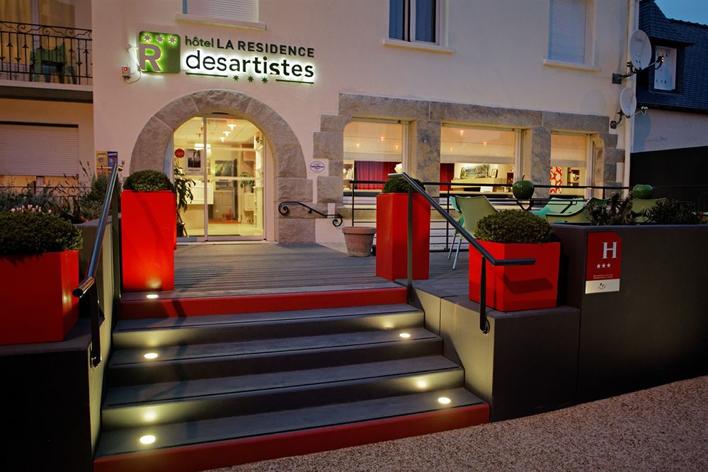 Hotel La Residence Des Artistes Роскоф Екстериор снимка